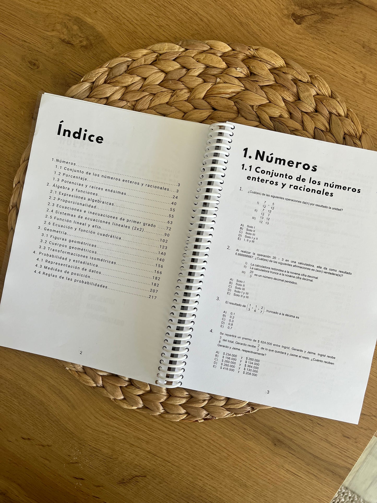 Libro Físico Ejercicios para los 1000 puntos: Matemáticas M1